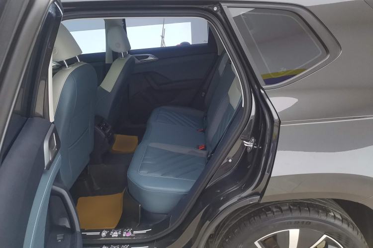 Used Volkswagen Tharu 2023 300TSI Two-Wheel-Drive Moonlight Edition Left Rear Seat