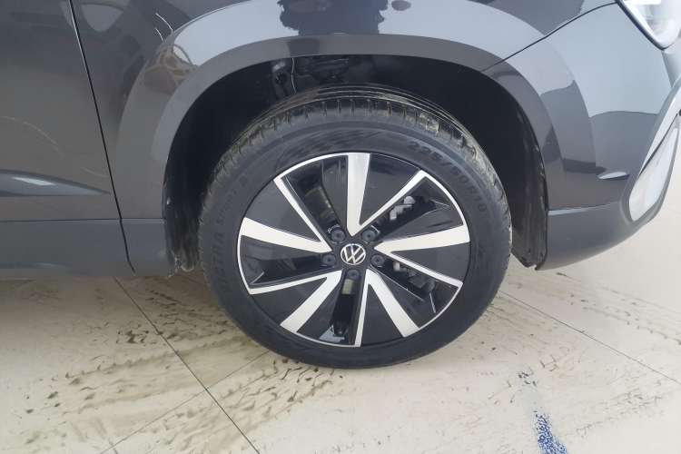 Used Volkswagen Tharu 2023 300TSI Two-Wheel-Drive Moonlight Edition Left Rear Wheel Hub