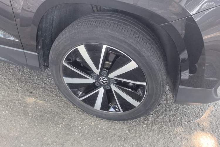 Used Volkswagen Tharu 2023 300TSI Two-Wheel-Drive Moonlight Edition Right Front Wheel Hub