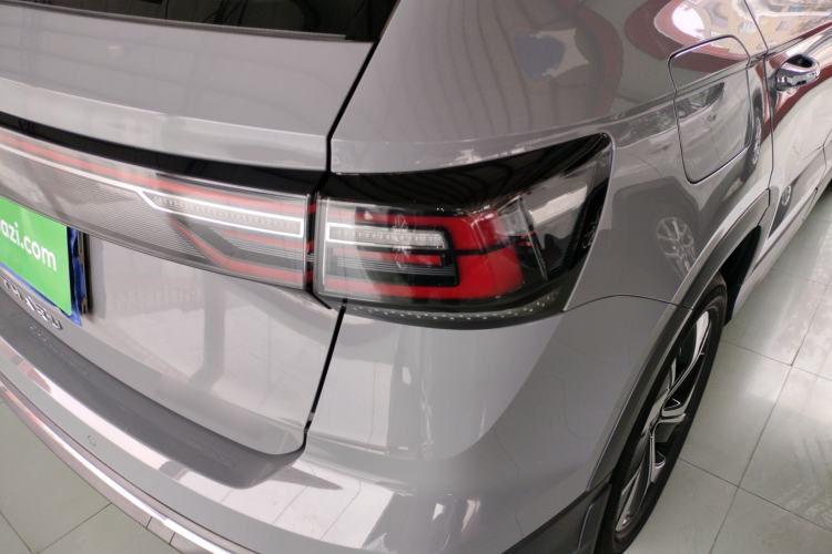 Used Volkswagen Tharu 2023 300TSI Two-Wheel-Drive Full Moon Edition Right Rear Taillight