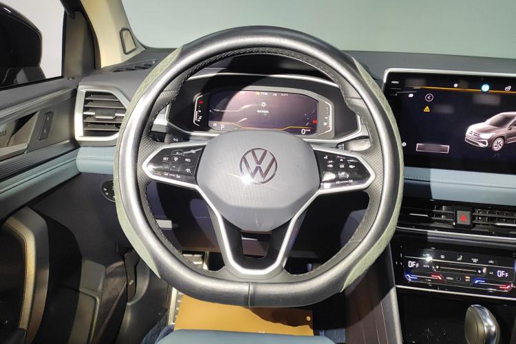 Used Volkswagen Tharu 2023 300TSI Two-Wheel-Drive Full Moon Edition Steering Wheel