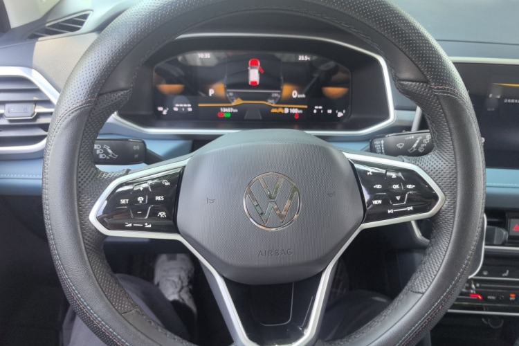 Used Volkswagen Tharu 2023 300TSI Two-Wheel-Drive Moonlight Edition Steering Wheel