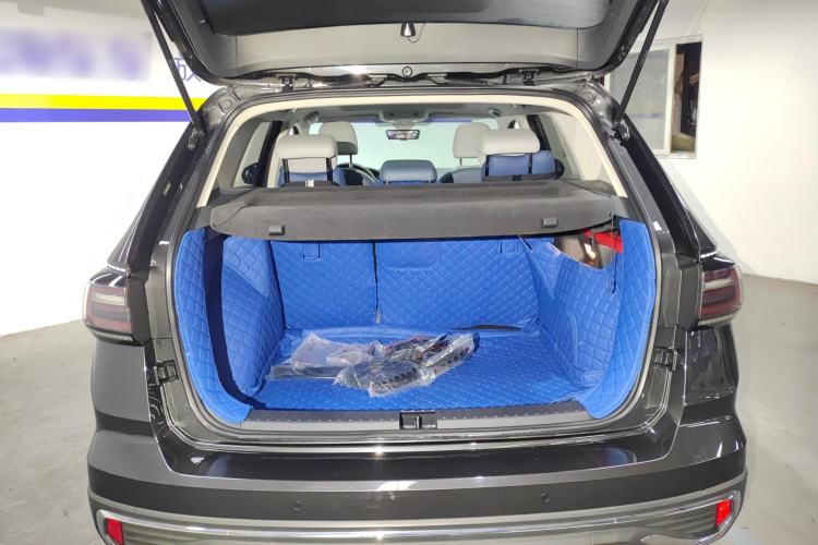 Used Volkswagen Tharu 2023 300TSI Two-Wheel-Drive Full Moon Edition Trunk