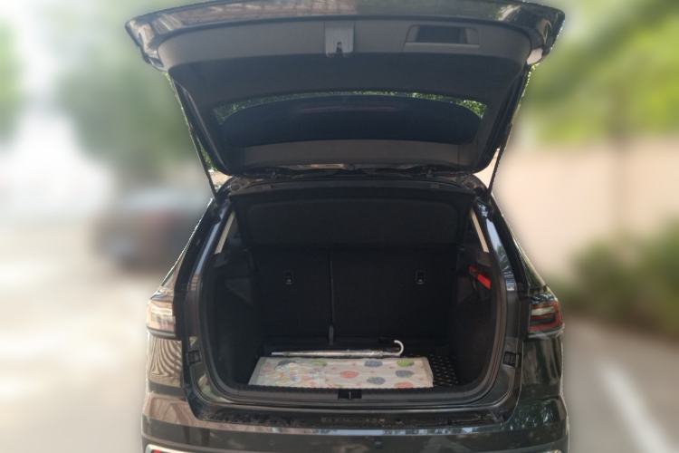 Used Volkswagen Tharu 2023 300TSI Two-Wheel-Drive Full Moon Edition Trunk