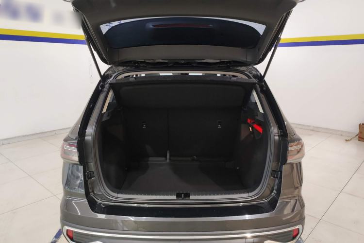 Used Volkswagen Tharu 2023 300TSI Two-Wheel-Drive Moonlight Edition Trunk