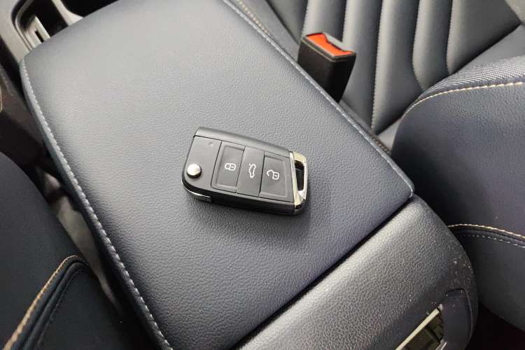 Used Volkswagen Tharu 2023 300TSI Two-Wheel-Drive Full Moon Edition Vehicle Key