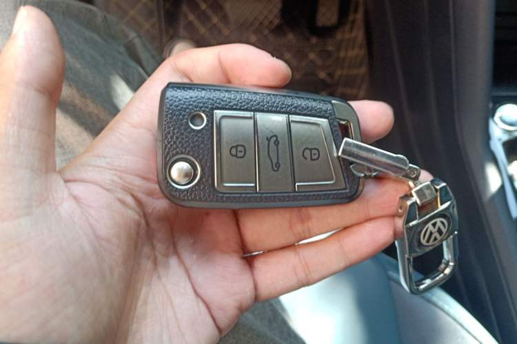 Used Volkswagen Tharu 2023 300TSI Two-Wheel-Drive Full Moon Edition Vehicle Key