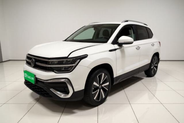 Volkswagen Tharu 2023 300TSI Two-Wheel-Drive Moonlight Edition usado