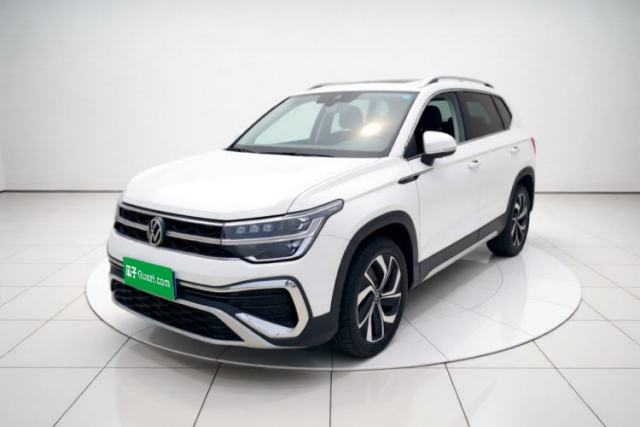 Volkswagen Tharu 2023 300TSI Two-Wheel-Drive Full Moon Edition с пробегом