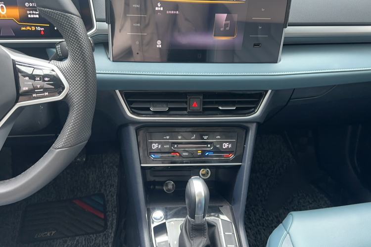 Used Volkswagen Tharu 2023 300TSI Two-Wheel-Drive Moonlight Edition
