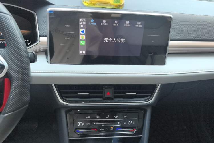 Used Volkswagen Tharu 2023 300TSI Two-Wheel-Drive Moonlight Edition Audio And AC Panel
