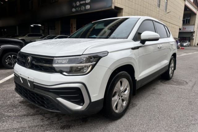 Used Volkswagen Tharu 2023 300TSI Two-Wheel-Drive Crescent Edition