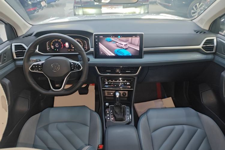 Used Volkswagen Tharu 2023 300TSI Two-Wheel-Drive Full Moon Edition Center Console