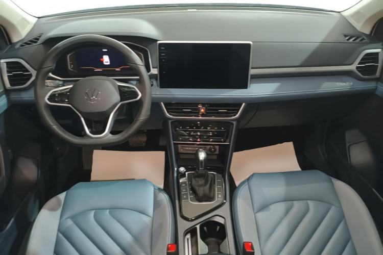 Used Volkswagen Tharu 2023 300TSI Two-Wheel-Drive Full Moon Edition Center Console