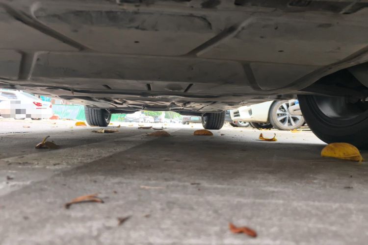 Used Volkswagen Tharu 2023 300TSI Two-Wheel-Drive Full Moon Edition Chassis Front