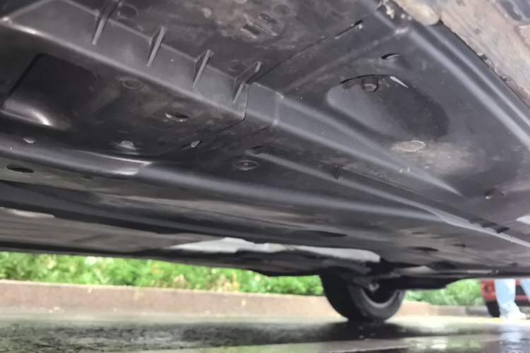 Used Volkswagen Tharu 2023 300TSI Two-Wheel-Drive Full Moon Edition Chassis Front Left