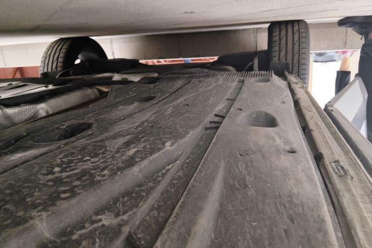 Used Volkswagen Tharu 2023 300TSI Two-Wheel-Drive Full Moon Edition Chassis Front Right