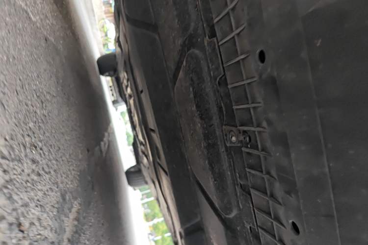 Used Volkswagen Tharu 2023 300TSI Two-Wheel-Drive Moonlight Edition Chassis Front