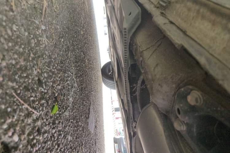 Used Volkswagen Tharu 2023 300TSI Two-Wheel-Drive Full Moon Edition Chassis Rear Left