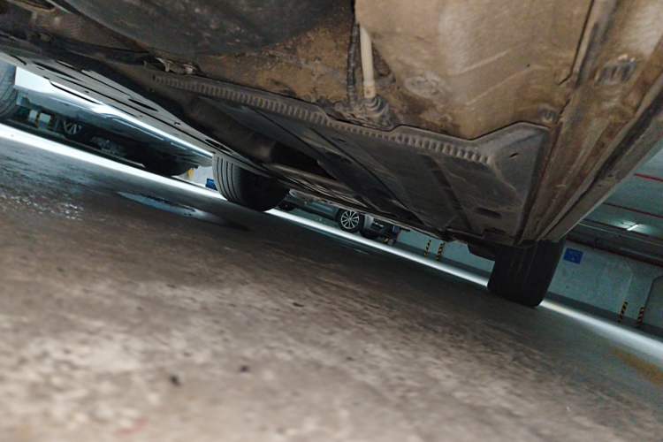 Used Volkswagen Tharu 2023 300TSI Two-Wheel-Drive Full Moon Edition Chassis Rear Right