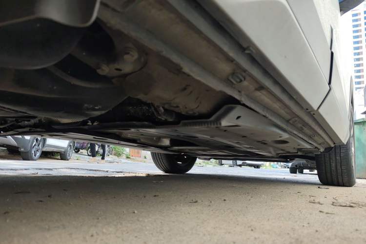 Used Volkswagen Tharu 2023 300TSI Two-Wheel-Drive Full Moon Edition Chassis Rear Right