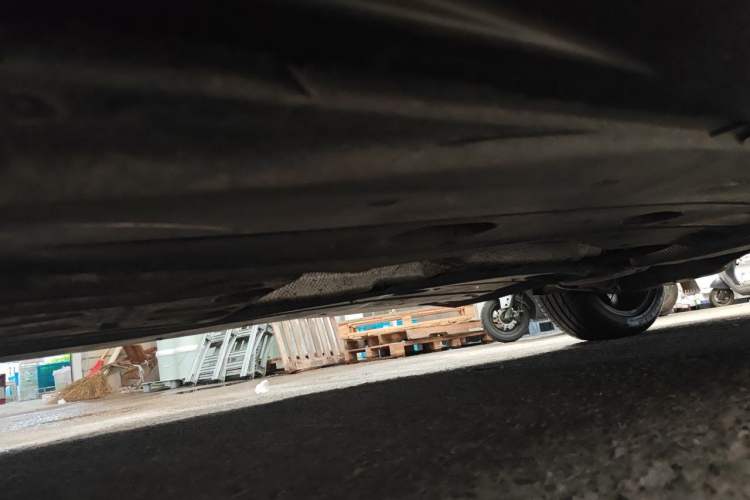 Used Volkswagen Tharu 2023 300TSI Two-Wheel-Drive Full Moon Edition Chassis Rear Right