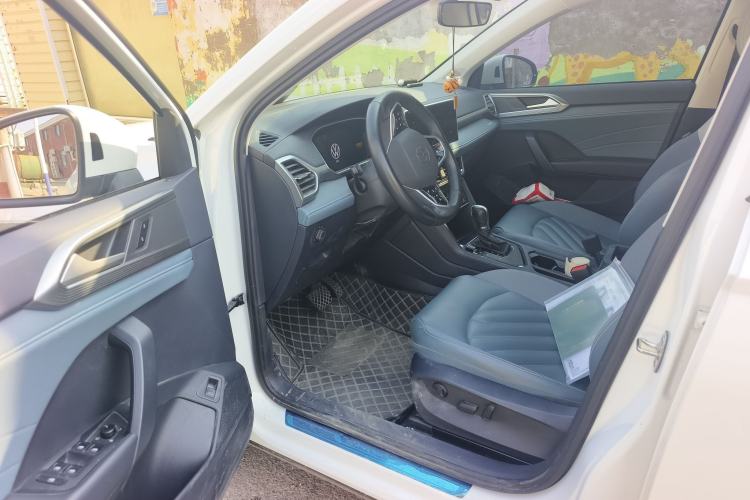 Used Volkswagen Tharu 2023 300TSI Two-Wheel-Drive Moonlight Edition Driver Seat