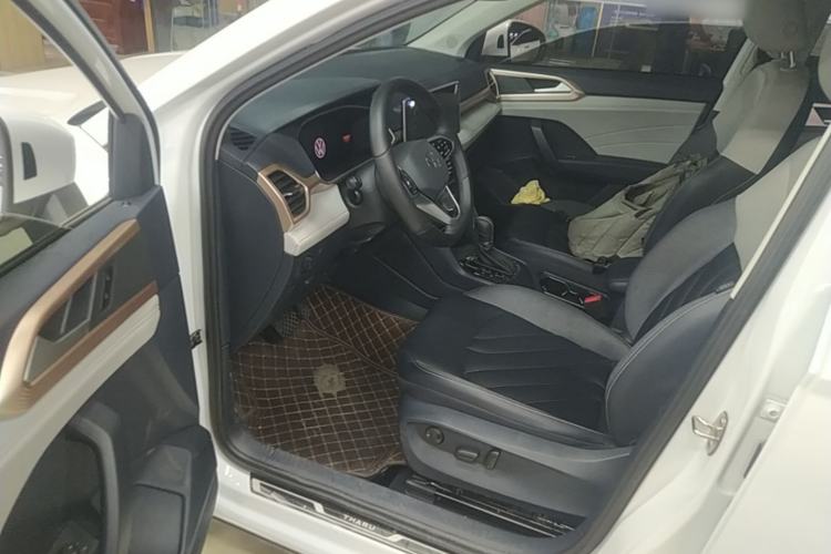Used Volkswagen Tharu 2023 300TSI Two-Wheel-Drive Moonlight Edition Driver Seat