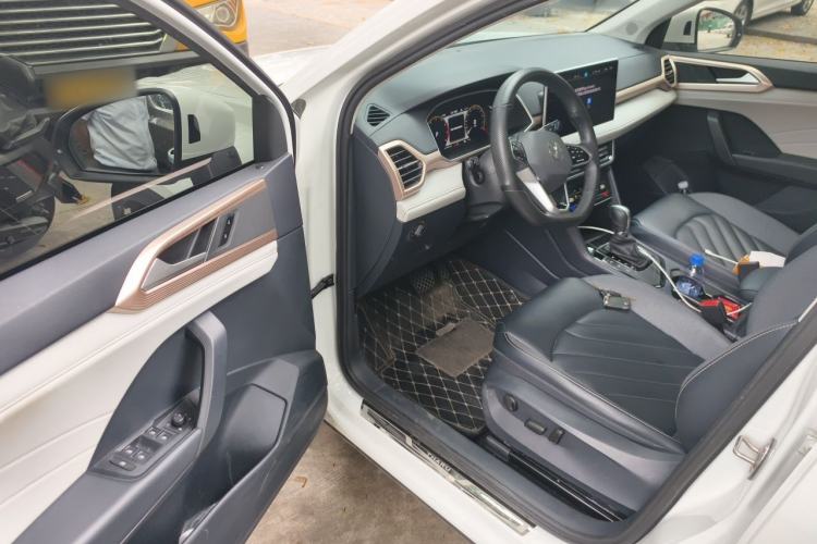 Used Volkswagen Tharu 2023 300TSI Two-Wheel-Drive Full Moon Edition Driver Seat