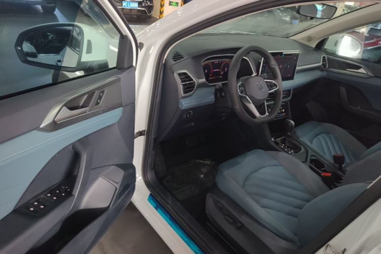 Used Volkswagen Tharu 2023 300TSI Two-Wheel-Drive Full Moon Edition Driver Seat