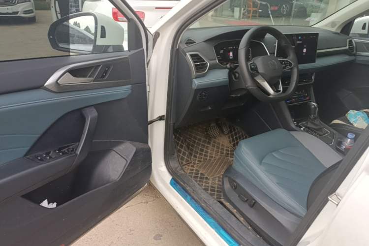 Used Volkswagen Tharu 2023 300TSI Two-Wheel-Drive Full Moon Edition Driver Seat