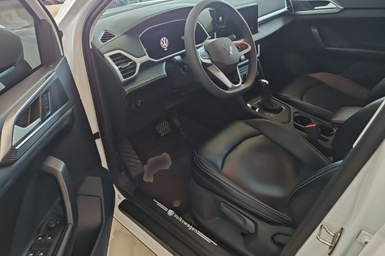 Used Volkswagen Tharu 2023 300TSI Two-Wheel-Drive Crescent Edition Driver Seat