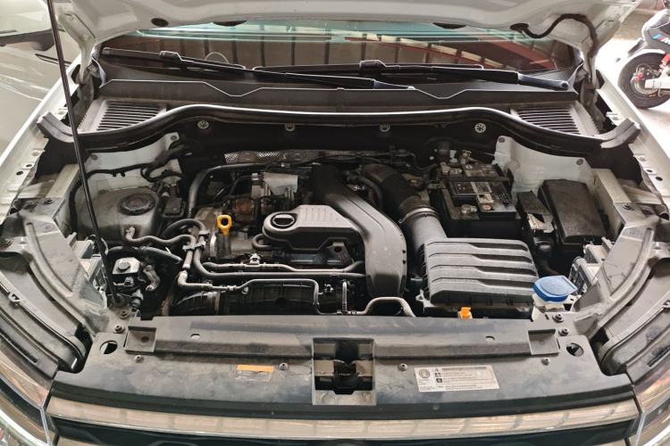 Used Volkswagen Tharu 2023 300TSI Two-Wheel-Drive Full Moon Edition Engine Bay