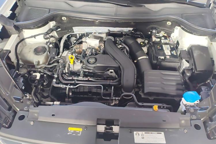 Used Volkswagen Tharu 2023 300TSI Two-Wheel-Drive Moonlight Edition Engine Bay