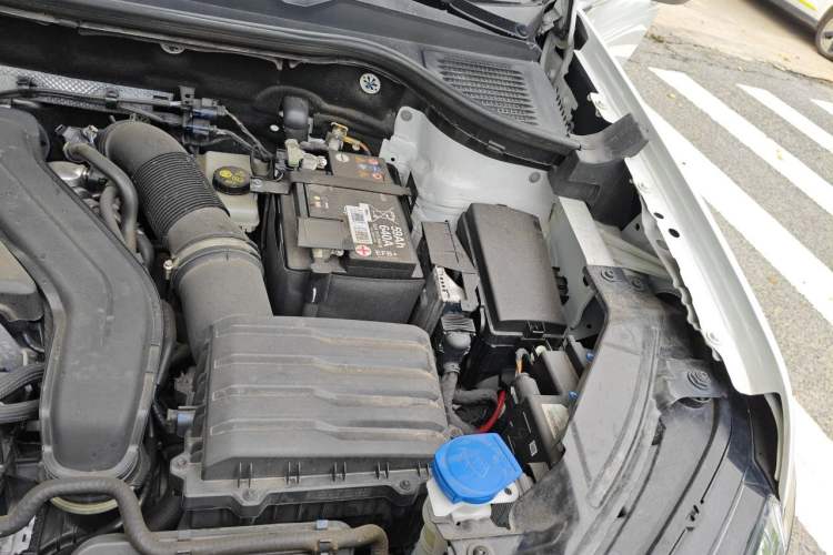 Used Volkswagen Tharu 2023 300TSI Two-Wheel-Drive Full Moon Edition Engine Bay Left