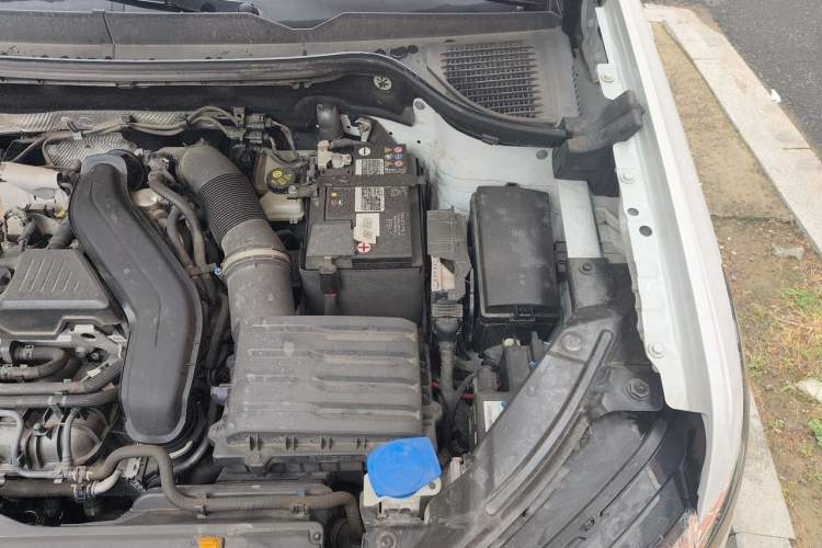 Used Volkswagen Tharu 2023 300TSI Two-Wheel-Drive Full Moon Edition Engine Bay Left