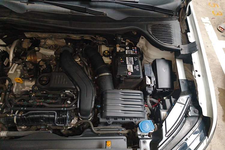 Used Volkswagen Tharu 2023 300TSI Two-Wheel-Drive Full Moon Edition Engine Bay Left