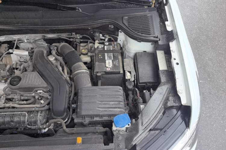 Used Volkswagen Tharu 2023 300TSI Two-Wheel-Drive Full Moon Edition Engine Bay Left