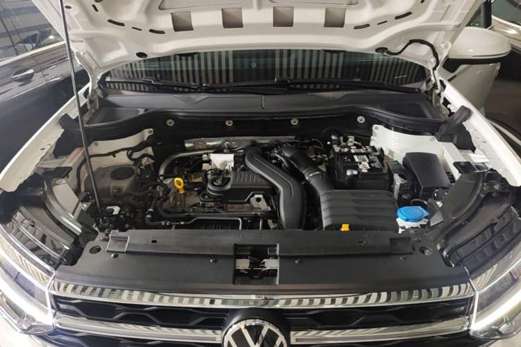 Used Volkswagen Tharu 2023 300TSI Two-Wheel-Drive Full Moon Edition Engine Bay