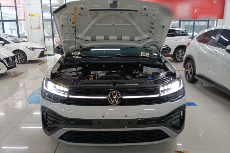 Used Volkswagen Tharu 2023 300TSI Two-Wheel-Drive Full Moon Edition Engine Bay
