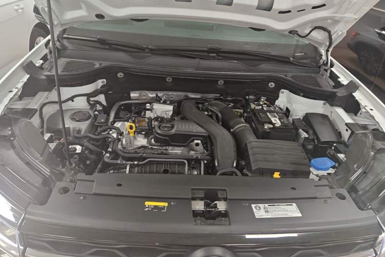 Used Volkswagen Tharu 2023 300TSI Two-Wheel-Drive Moon Luxury Edition Engine Bay