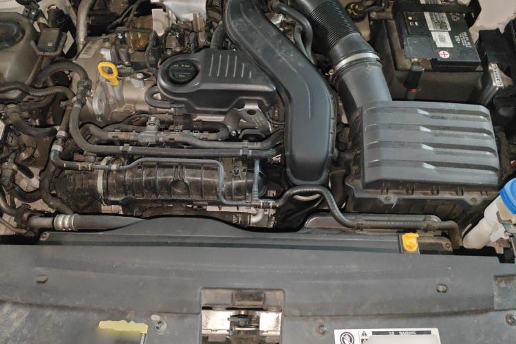 Used Volkswagen Tharu 2023 300TSI Two-Wheel-Drive Full Moon Edition Engine Bay