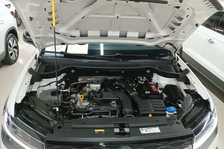 Used Volkswagen Tharu 2023 300TSI Two-Wheel-Drive Moon Luxury Edition Engine Bay