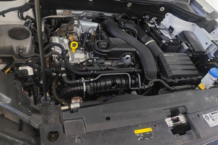 Used Volkswagen Tharu 2023 300TSI Two-Wheel-Drive Moonlight Edition Engine Bay