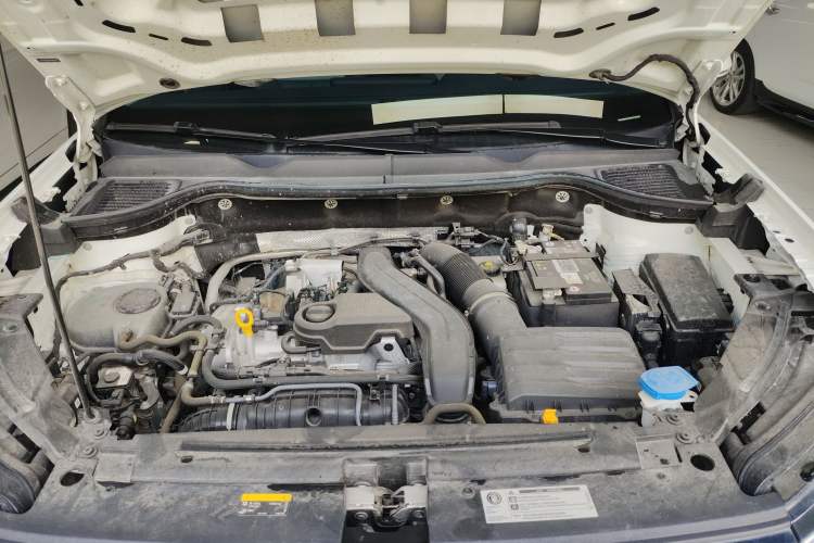 Used Volkswagen Tharu 2023 300TSI Two-Wheel-Drive Moonlight Edition Engine Bay