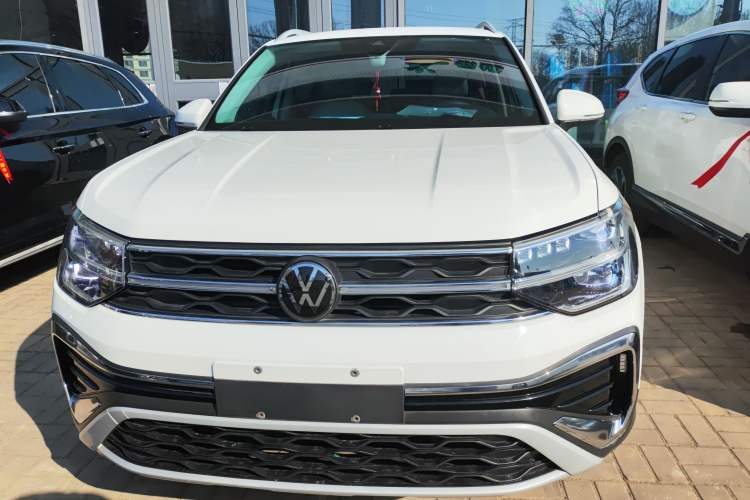 Used Volkswagen Tharu 2023 300TSI Two-Wheel-Drive Full Moon Edition Exterior 1
