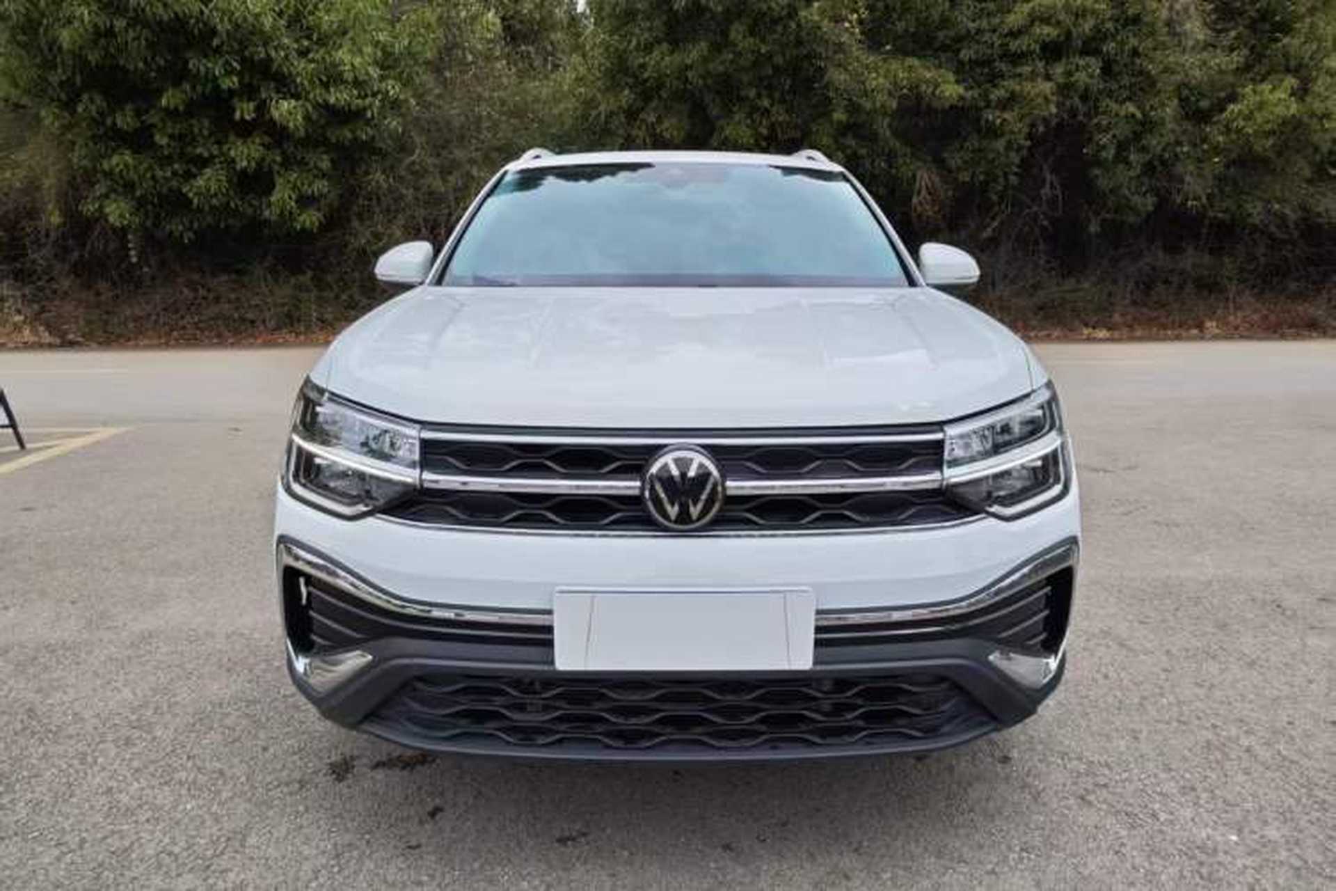 Used Volkswagen Tharu 2023 300TSI Two-Wheel-Drive Moonlight Edition Exterior 1