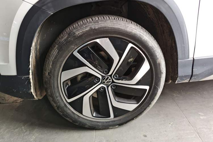Used Volkswagen Tharu 2023 300TSI Two-Wheel-Drive Full Moon Edition Exterior 4