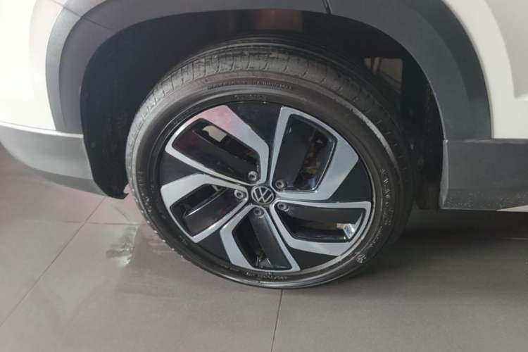 Used Volkswagen Tharu 2023 300TSI Two-Wheel-Drive Full Moon Edition Exterior 5