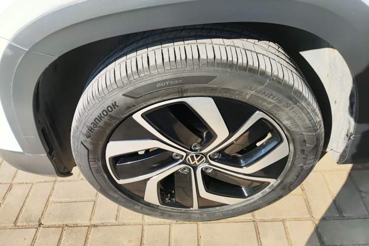 Used Volkswagen Tharu 2023 300TSI Two-Wheel-Drive Full Moon Edition Exterior 7